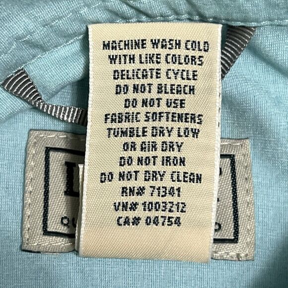 L.L. Bean No Fly Zone Shirt Women's M Blue Repellant Performance Outdoor UPF 50+ - Picture 11 of 17